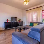 Apartment Ruby